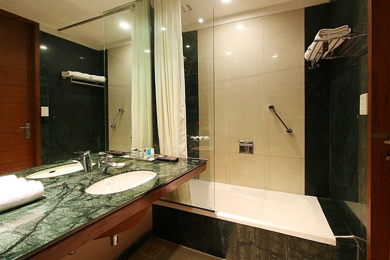 Hotel Studio Estique Пуна Экстерьер фото