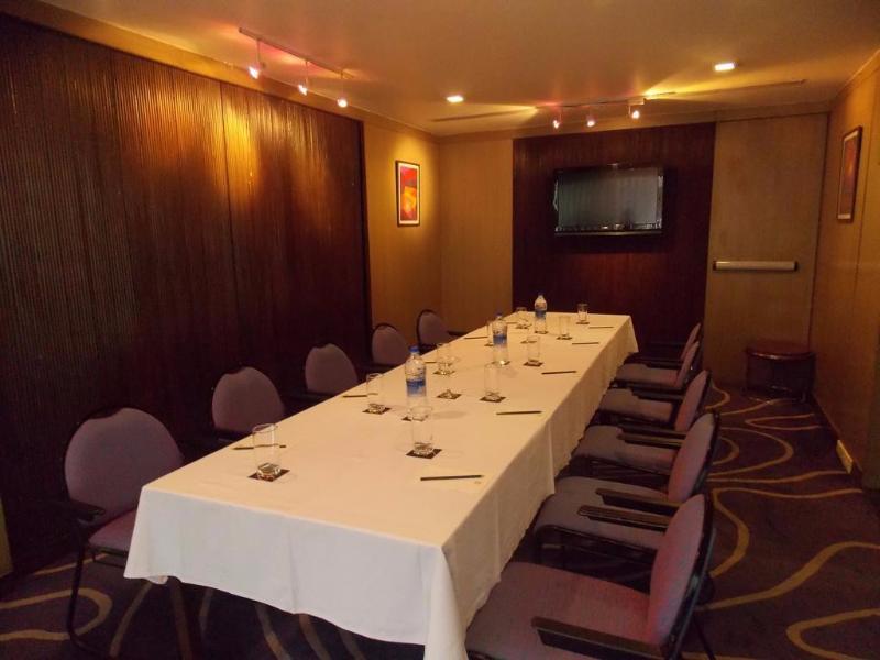 Hotel Studio Estique Пуна Экстерьер фото